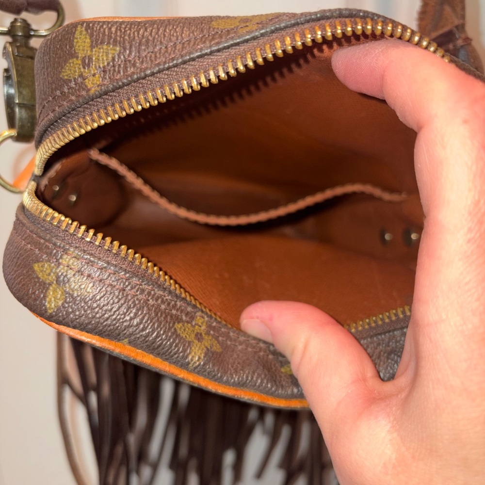 Authentic Vintage Louis Vuitton Crossbody with added Boho Fringes - Picture 5 of 10